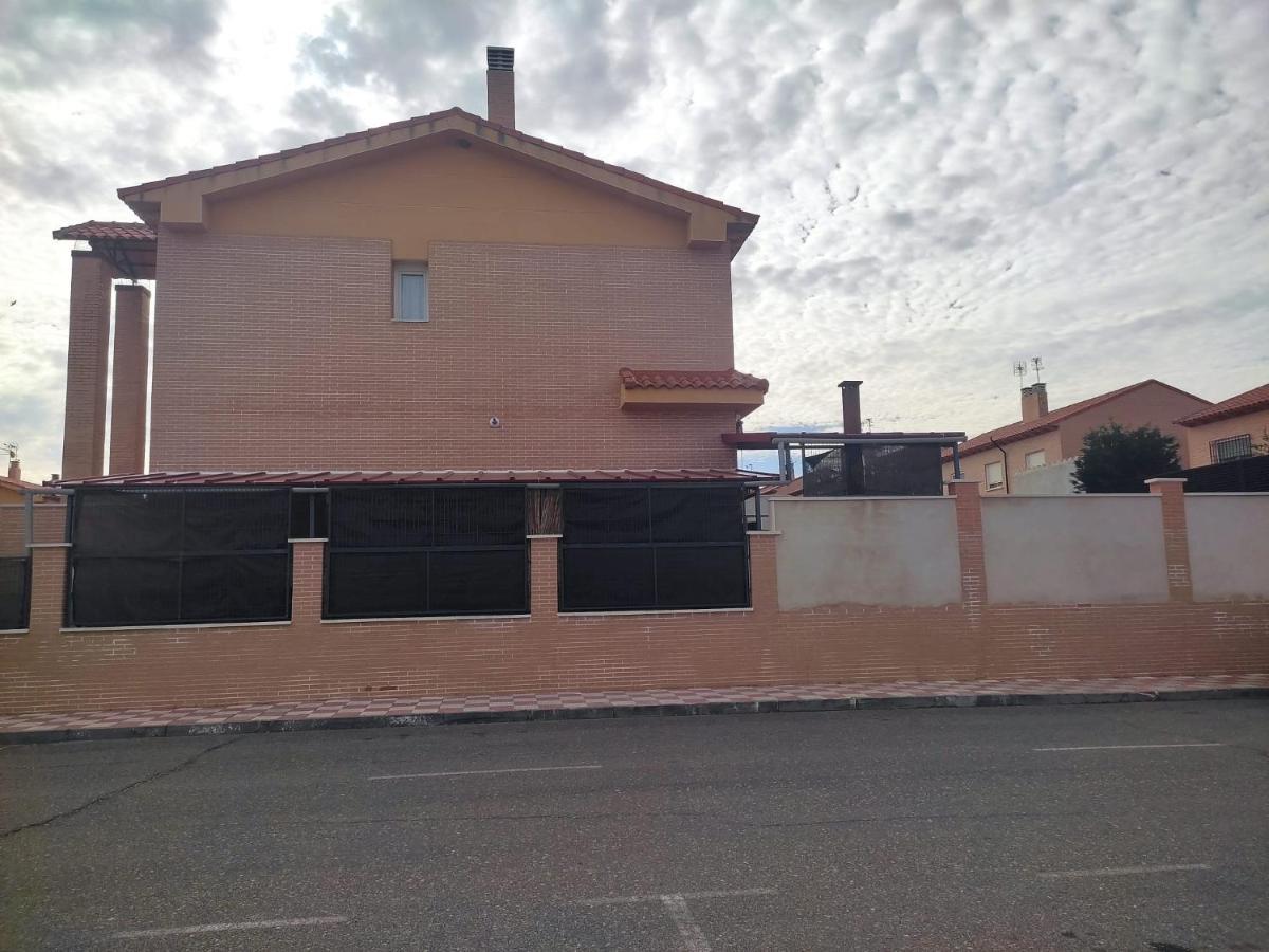 "La Villa De Iker" Con Chimenea, Barbacoa Y A 10 Mint De "Puy Du Fou" Argés Buitenkant foto