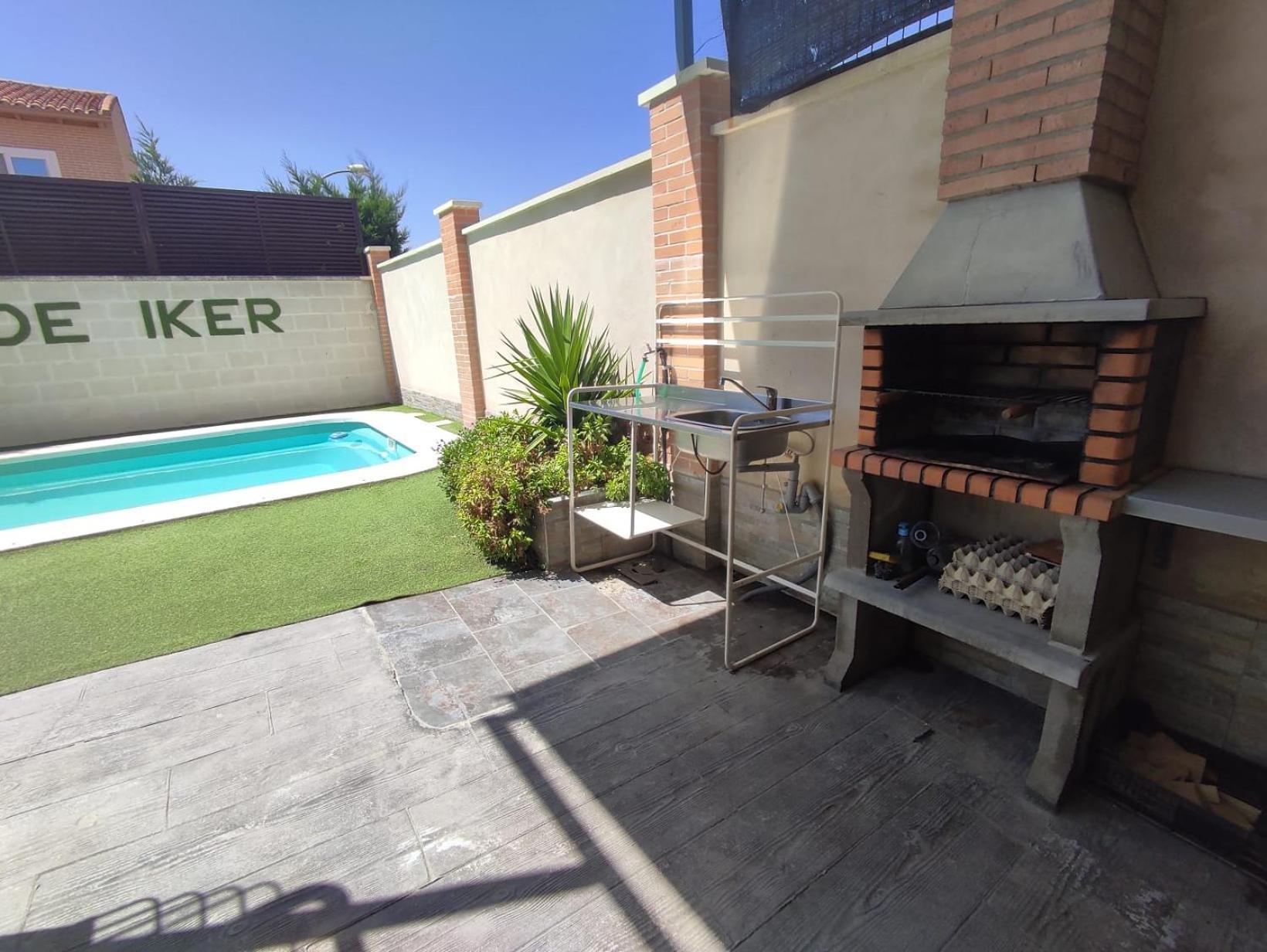 "La Villa De Iker" Con Chimenea, Barbacoa Y A 10 Mint De "Puy Du Fou" Argés Buitenkant foto